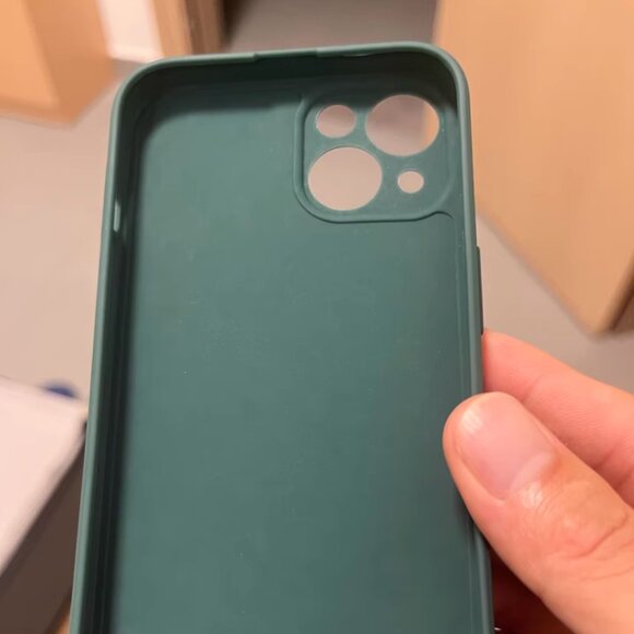 Cream iPhone16 Case - Picture 1 of 2